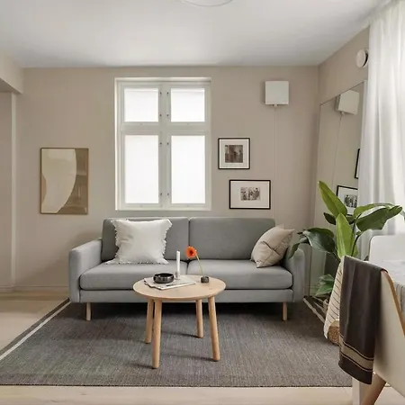 Welcome To Our In The Centre Of Bergen! דירה *